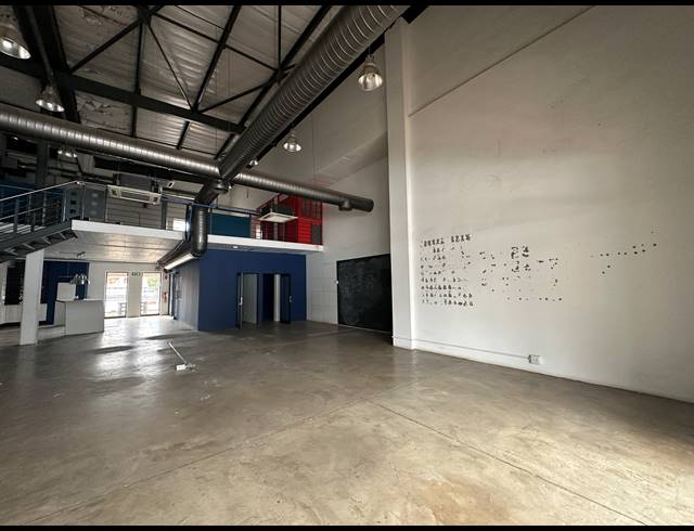 211M² RETAIL TO LET IN HIGHVELD